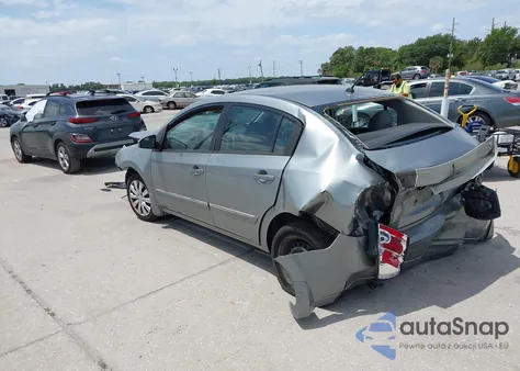 2011 Nissan Sentra 2.0S z USA, uszkodzony, nr VIN 3N1AB6AP2BL629703